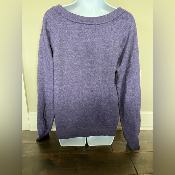 K-State University Women’s Sweatshirt - Picture 3 of 9